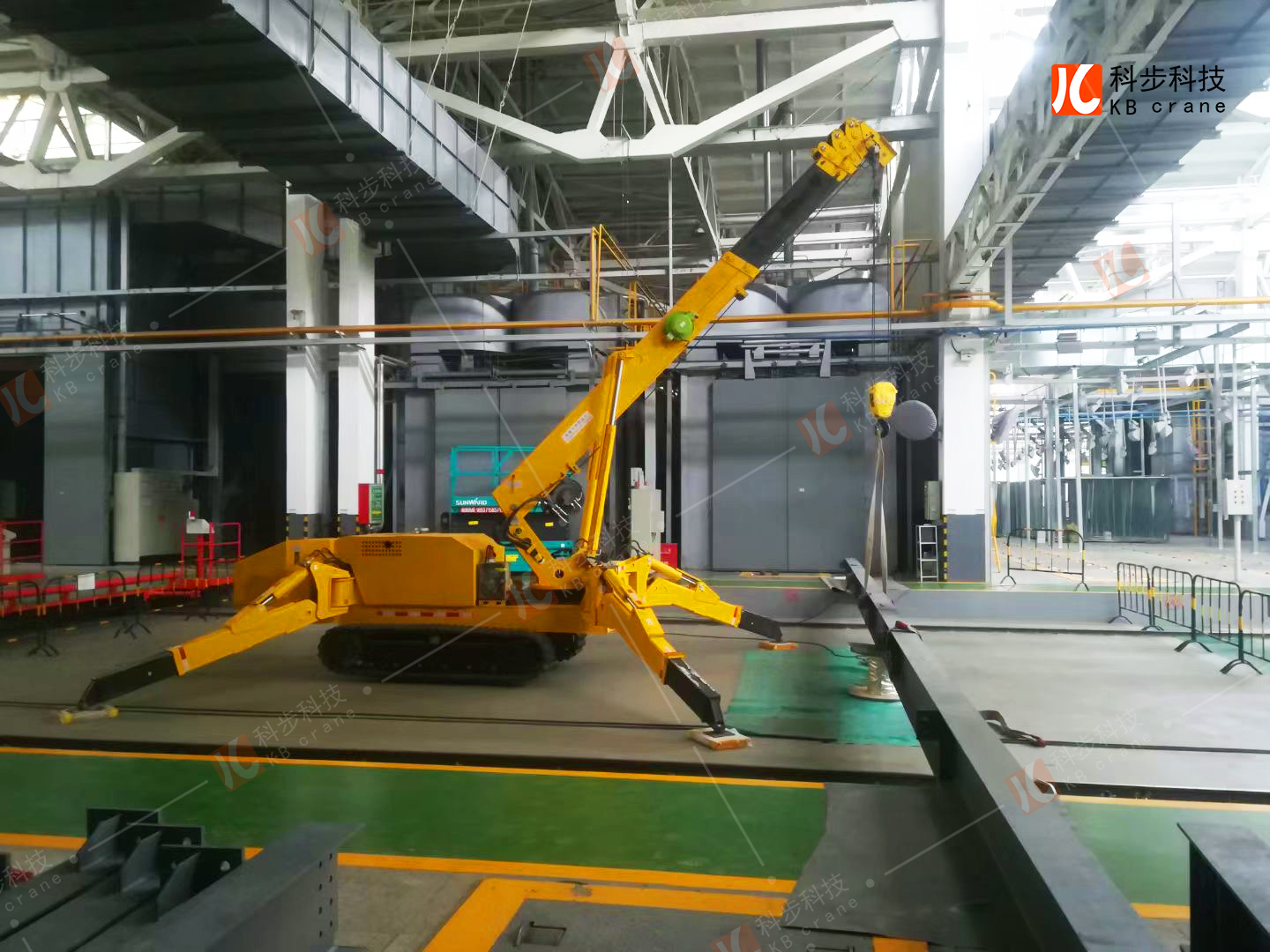 Yutong bus steel structure lifting works