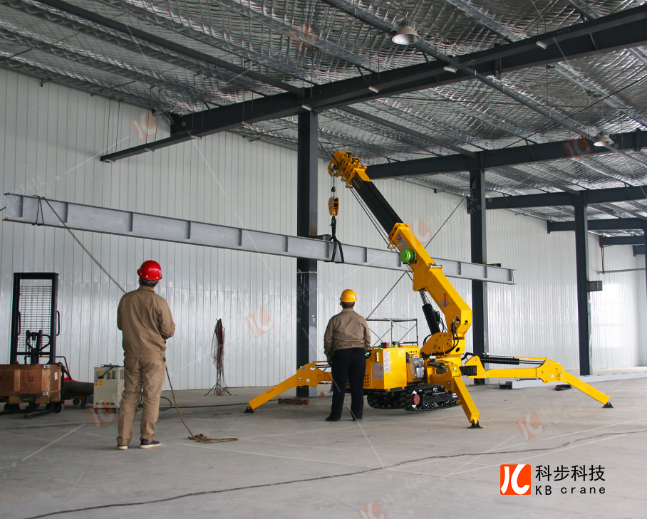 Steel structure lifting works of workshop